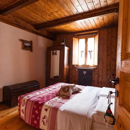 B & B La Guiette Casteldelfino Exterior photo